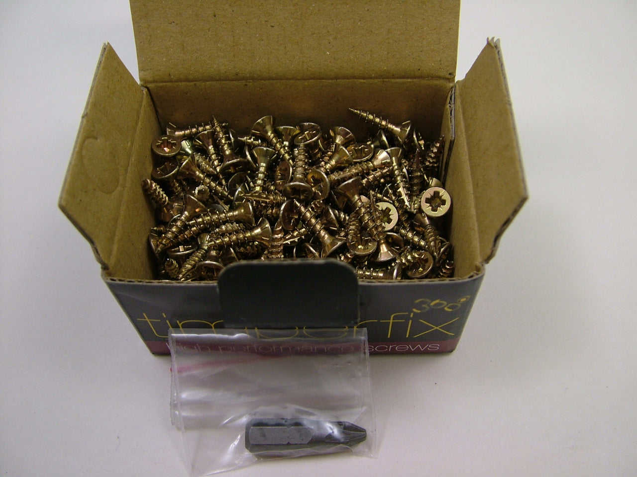 High performance woodscrews 3.5 x 15mm, box of 200
