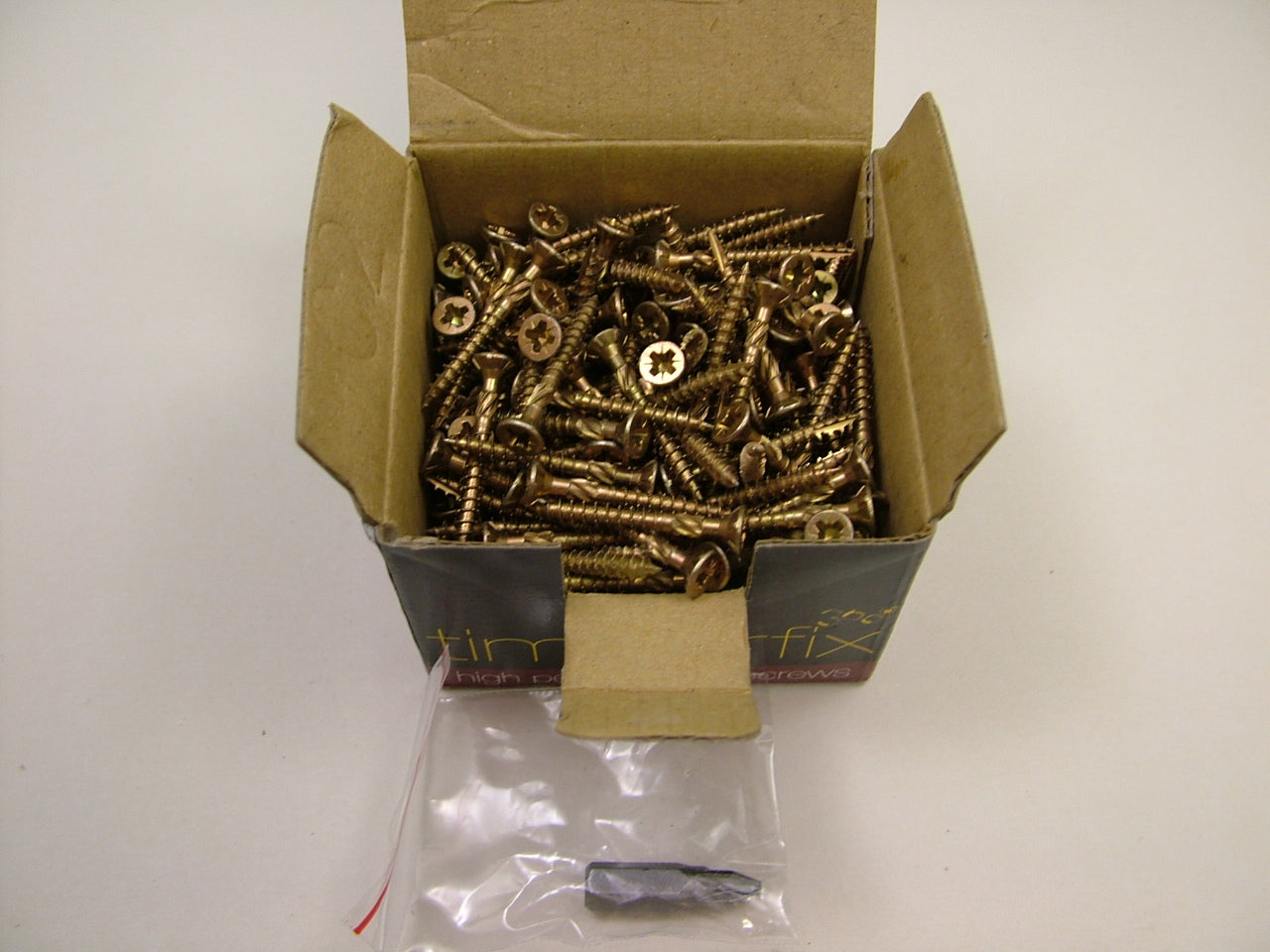 High performance woodscrews 3.5 x 30mm, box of 200