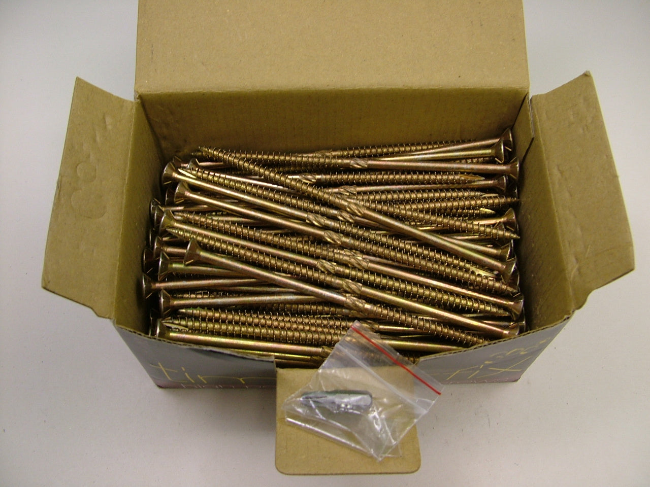 High performance woodscrews 6.0 x 150mm, box of 100