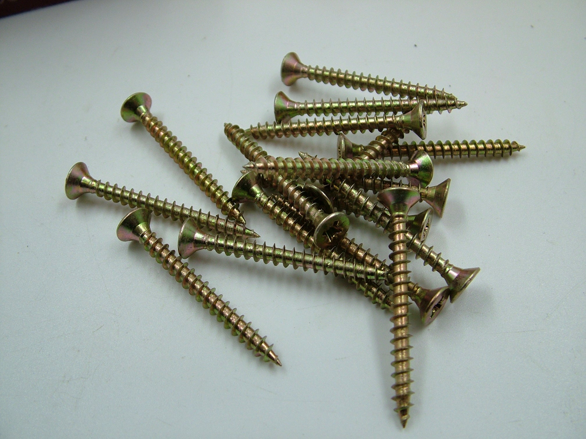 Multipurpose/chipboard screws 4.5 x 45mm, box of 200